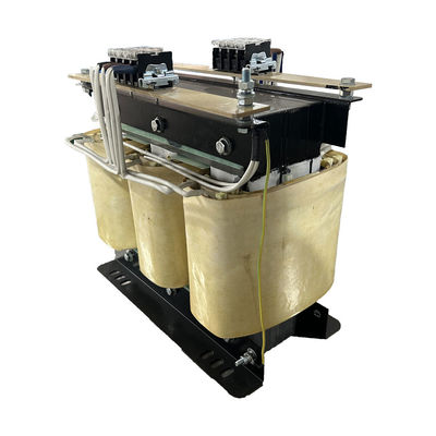 SBK 0,5-2000KVA Trójfazowy transformator izolacyjny 220V do 380V 400V 440V 480V