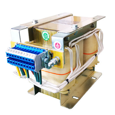2,5KVA Trójfazowy transformator izolacyjny Scott 3 fazy na 1 fazę